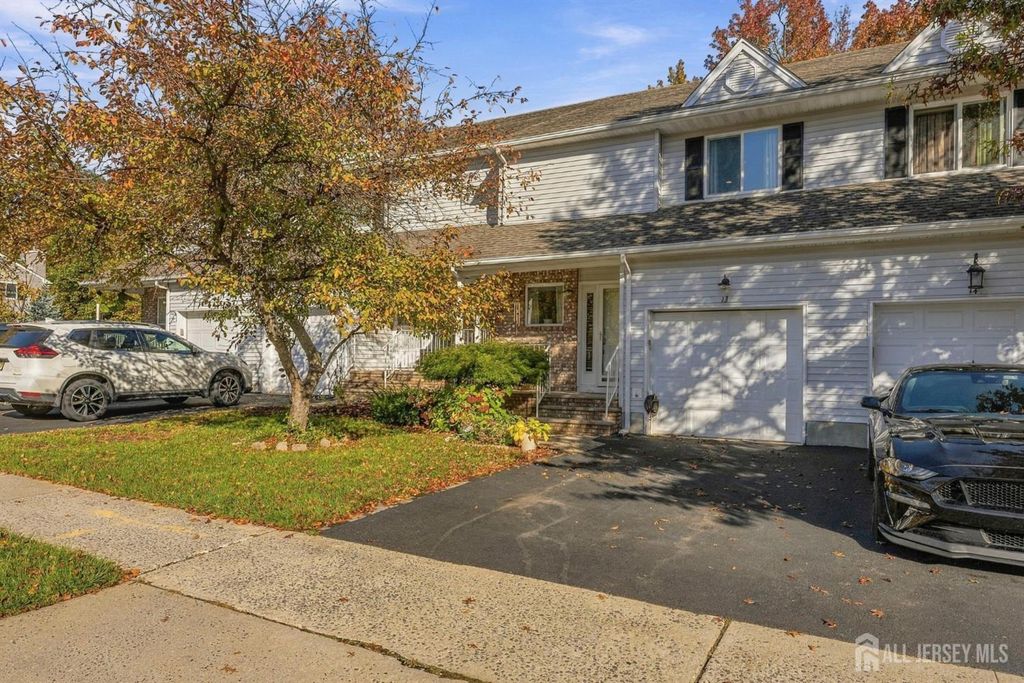 13 Forest Garden Drive, Matawan, NJ 07747
