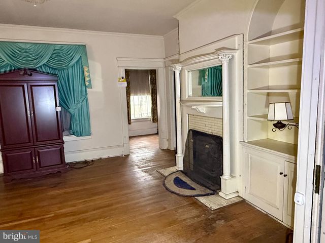 1017 WINCHESTER AVE, Martinsburg, WV 25401