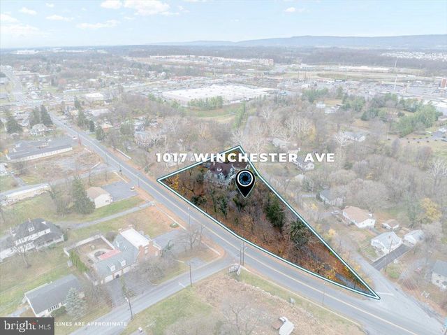 1017 WINCHESTER AVE, Martinsburg, WV 25401