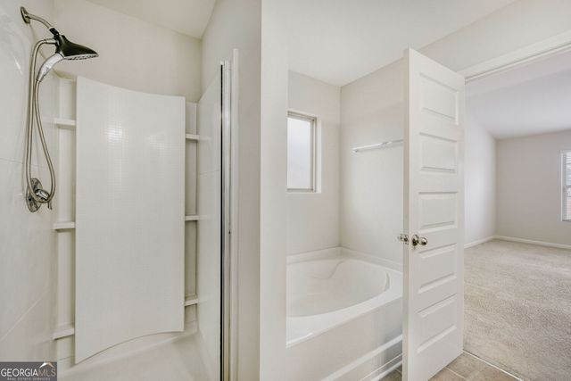 323 Bandelier Circle, Hampton, GA 30228