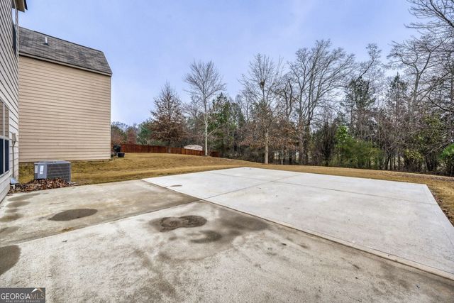 323 Bandelier Circle, Hampton, GA 30228