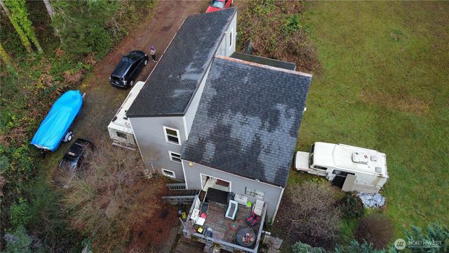 5040 SW Lake Helena Road, Port Orchard, WA 98367