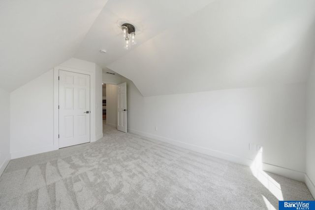 7841 Preserve Lane, Lincoln, NE 68516