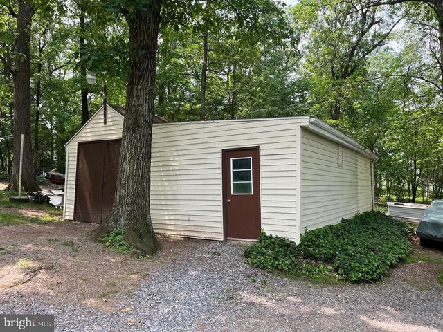 43 LINCOLN SCHOOL RD, Jonestown, PA 17038