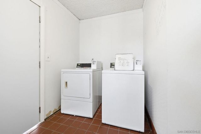 3870 37th St 4, San Diego, CA 92105