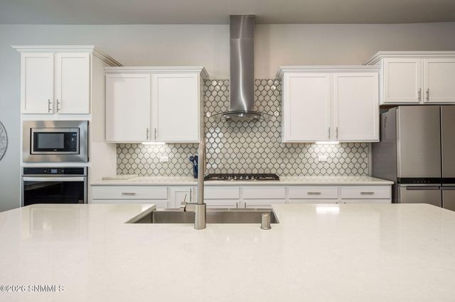 7521 Cubalaya Place, Las Cruces, NM 88007