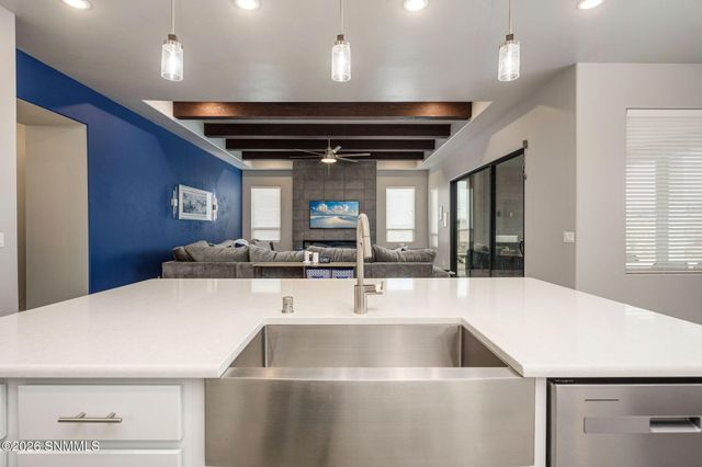 7521 Cubalaya Place, Las Cruces, NM 88007