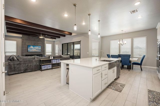 7521 Cubalaya Place, Las Cruces, NM 88007