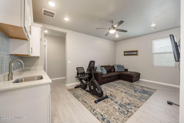 7521 Cubalaya Place, Las Cruces, NM 88007