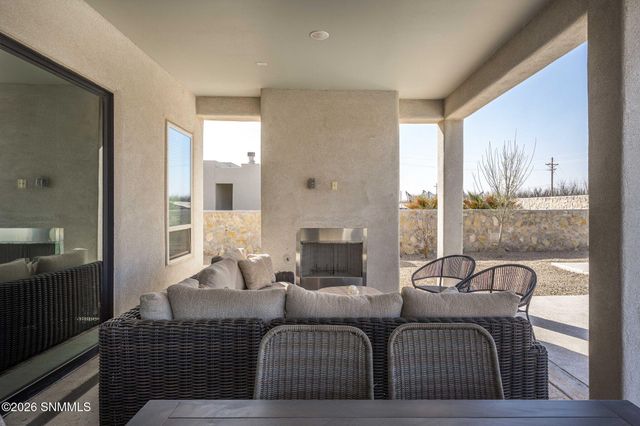 7521 Cubalaya Place, Las Cruces, NM 88007