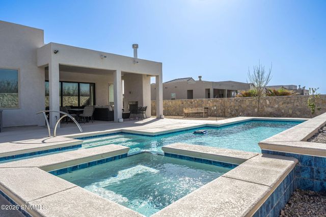7521 Cubalaya Place, Las Cruces, NM 88007