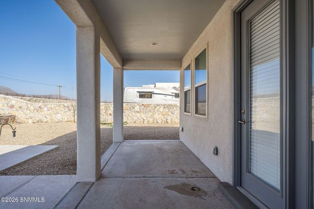 7521 Cubalaya Place, Las Cruces, NM 88007
