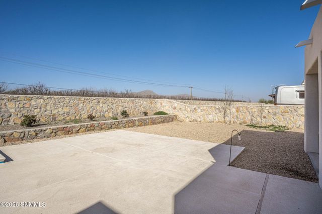 7521 Cubalaya Place, Las Cruces, NM 88007