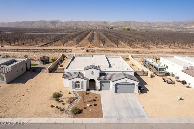 7521 Cubalaya Place, Las Cruces, NM 88007