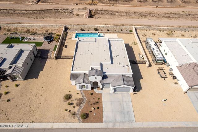 7521 Cubalaya Place, Las Cruces, NM 88007