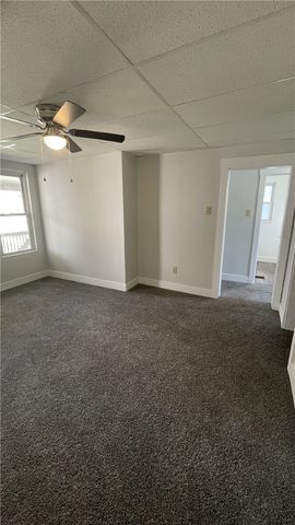 424 W 7th Ave 1, Tarentum, PA 15084