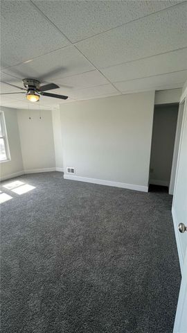 424 W 7th Ave 1, Tarentum, PA 15084