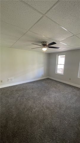 424 W 7th Ave 1, Tarentum, PA 15084