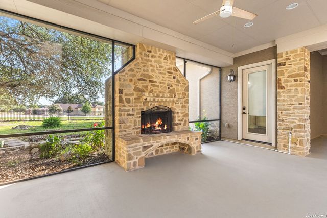 1004 Breve Cir, New Braunfels, TX 78132