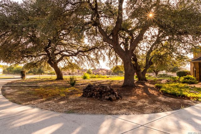 1004 Breve Cir, New Braunfels, TX 78132