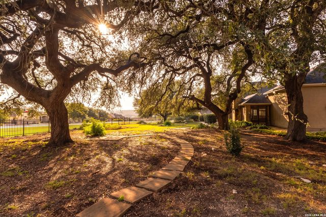 1004 Breve Cir, New Braunfels, TX 78132