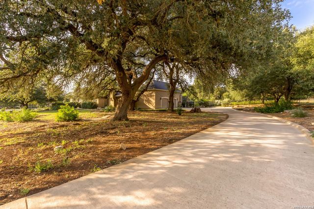 1004 Breve Cir, New Braunfels, TX 78132