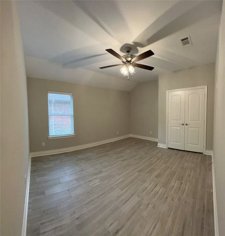 906 Hardaway Drive, Greenville, TX 75402