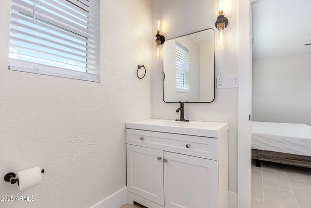 30120 N 70TH Street, Scottsdale, AZ 85266