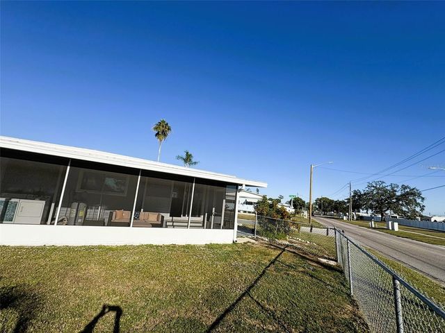 504 50TH AVENUE DR W AVENUE W, Bradenton, FL 34207