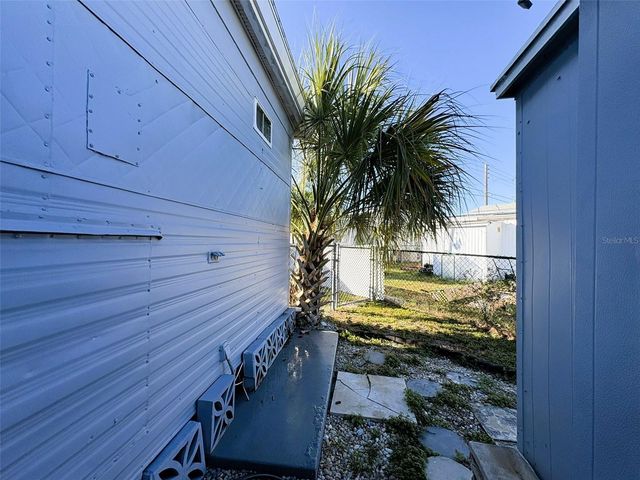 504 50TH AVENUE DR W AVENUE W, Bradenton, FL 34207