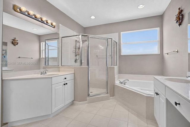 212 Catania Way, Royal Palm Beach, FL 33411