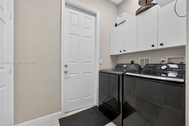 212 Catania Way, Royal Palm Beach, FL 33411