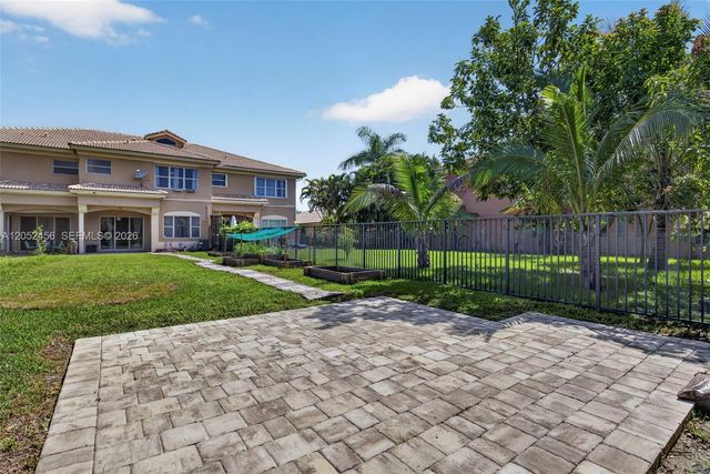 212 Catania Way, Royal Palm Beach, FL 33411