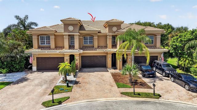 212 Catania Way, Royal Palm Beach, FL 33411