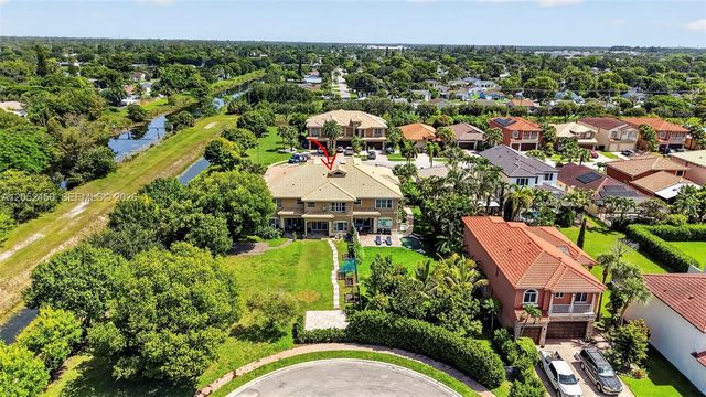 212 Catania Way, Royal Palm Beach, FL 33411