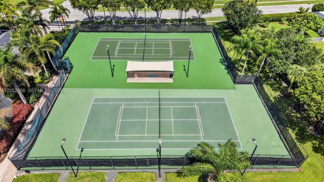 212 Catania Way, Royal Palm Beach, FL 33411