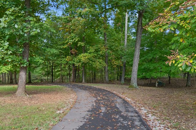 5756 Burgess Gower Rd, Springfield, TN 37172