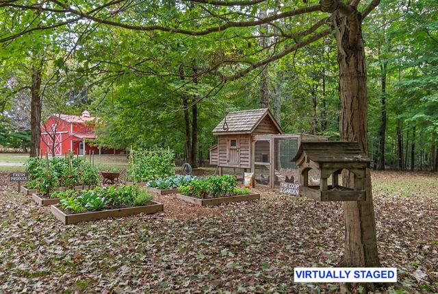 5756 Burgess Gower Rd, Springfield, TN 37172