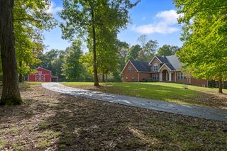 5756 Burgess Gower Rd, Springfield, TN 37172