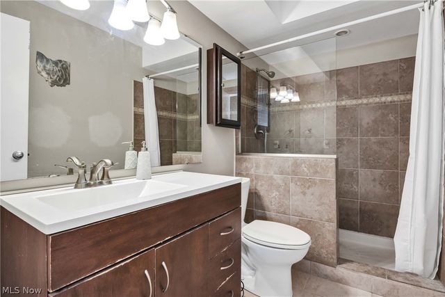 12900 Lake Avenue 314, Lakewood, OH 44107