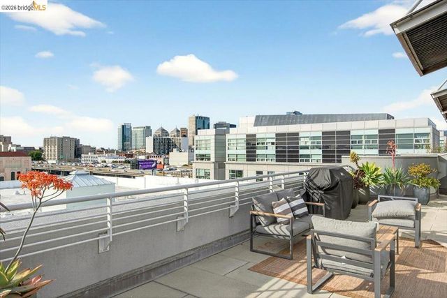 201 4Th St 601, Oakland, CA 94607