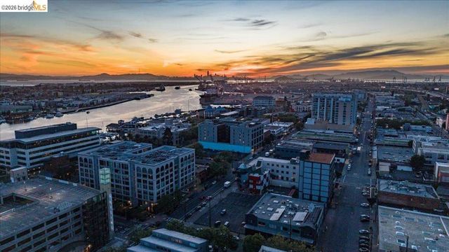 201 4Th St 601, Oakland, CA 94607