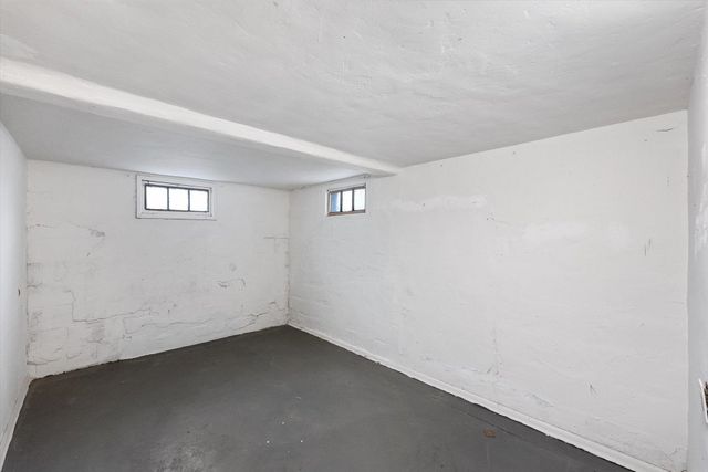 320 S Crosby St, Tekoa, WA 99033