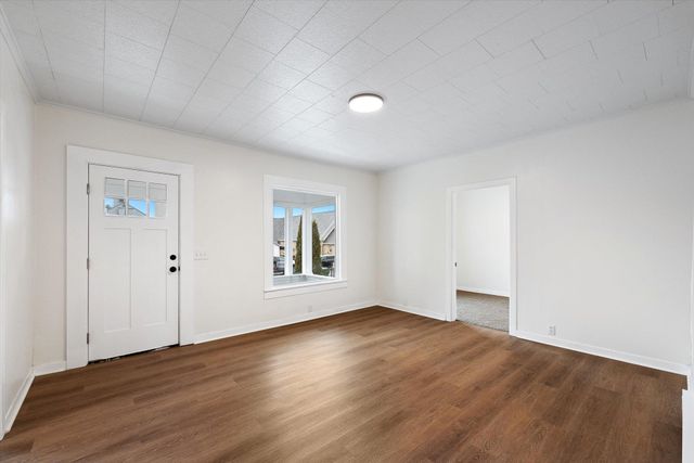 320 S Crosby St, Tekoa, WA 99033