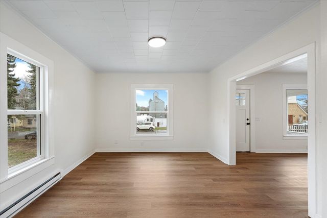 320 S Crosby St, Tekoa, WA 99033