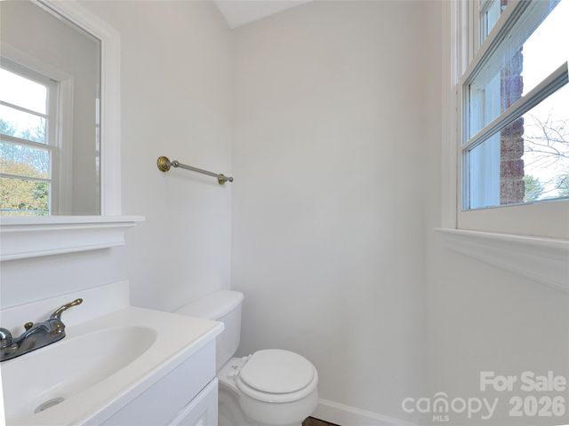 138 Victoria Drive, Statesville, NC 28625