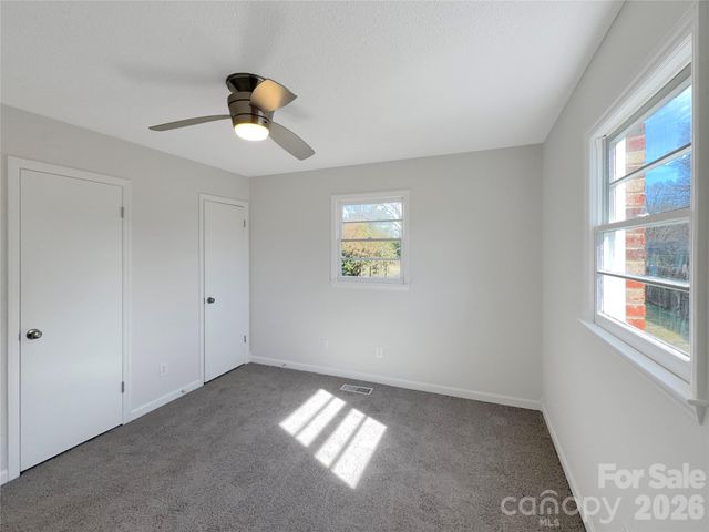 138 Victoria Drive, Statesville, NC 28625