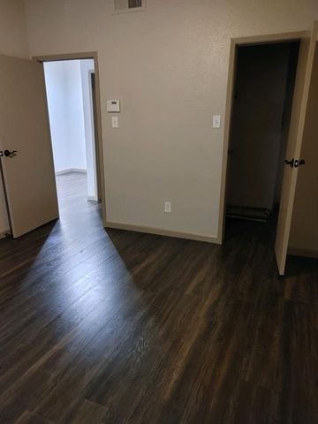 10053 Westpark Drive 325, Houston, TX 77042