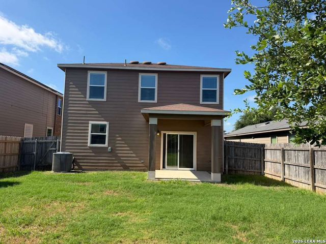 9927 Tampke Falls, San Antonio, TX 78245