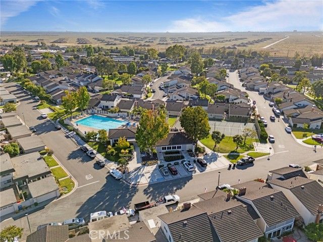 5102 Piccadilly Circle, Westminster, CA 92683